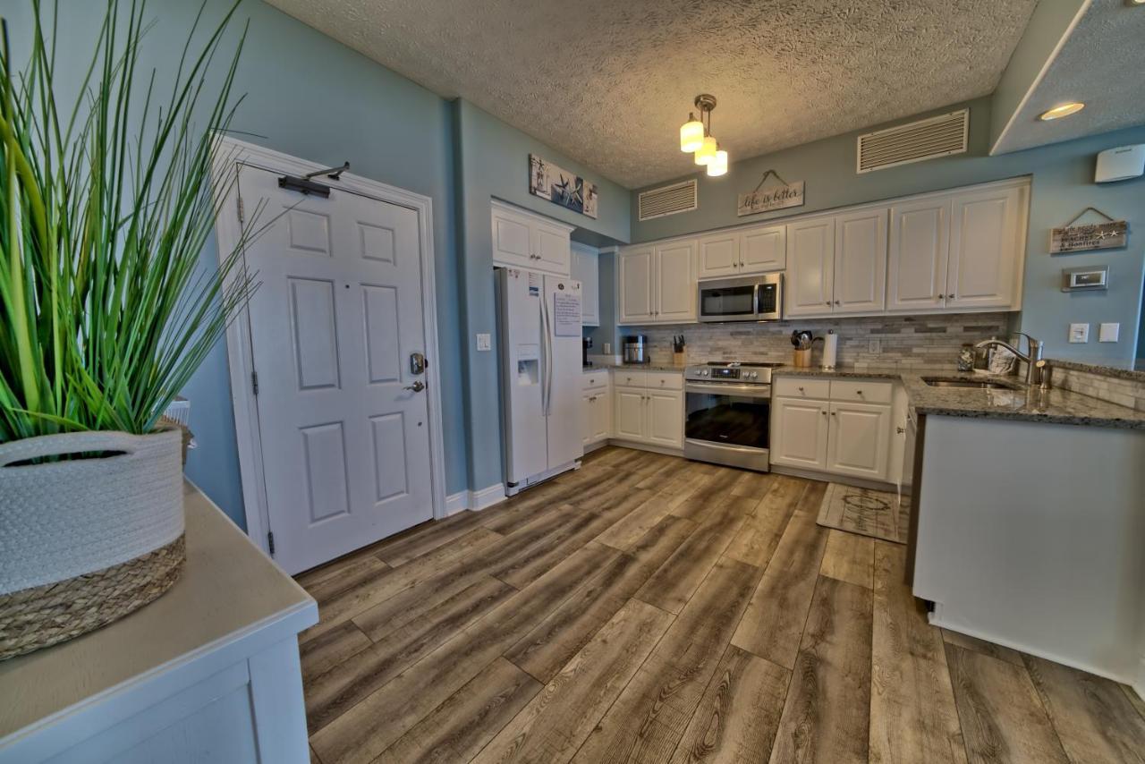 Apartment Beautiful With Spacious Balcony To Enjoy Fascinating Ocean View - Unit 1002