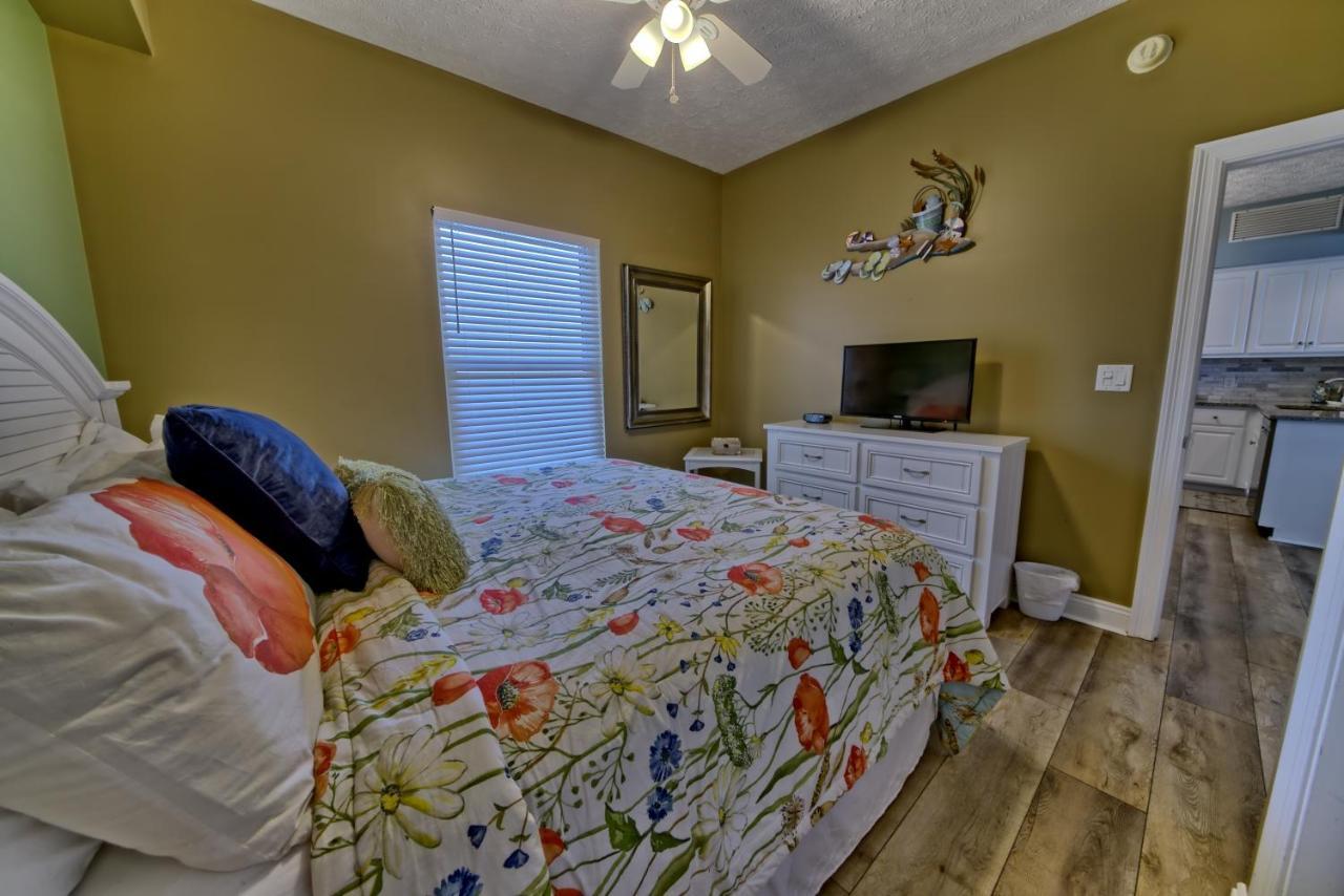 Apartment Beautiful With Spacious Balcony To Enjoy Fascinating Ocean View - Unit 1002